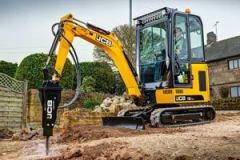 Nowe-minikoparki-JCB-idealne-dla-rynku-wynajmu-j5r14by8
